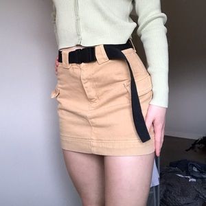 pacsun belted cargo skirt 25
